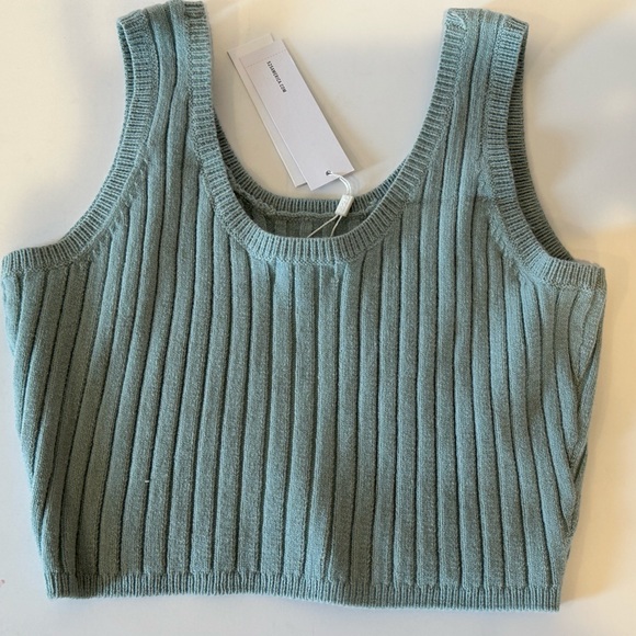 525 Born in Bklyn Xs green sweater tank - Picture 2 of 2
